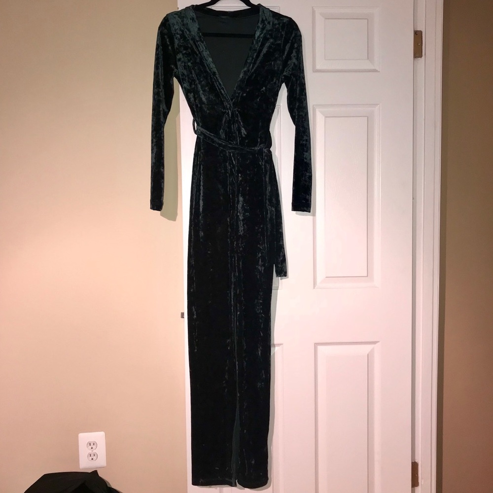 Justine Green Textured Velvet Maxi Dress - S
